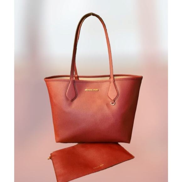 Michael Kors Reversible Tote Burgundy Cream With Matching Leather Insert - Picture 1 of 13